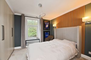 Photo 7- click for photo gallery